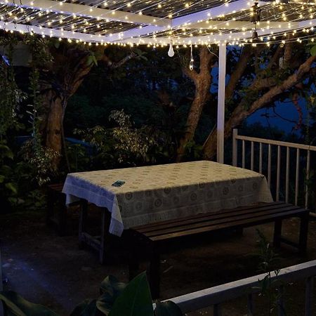 Aaravi Garden Homestay كاليمبونج المظهر الخارجي الصورة
